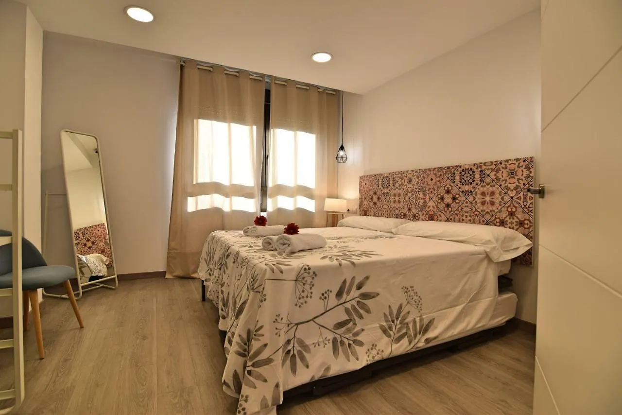 Apartamento Soho Solo Familias Málaga 0*,  İspanya