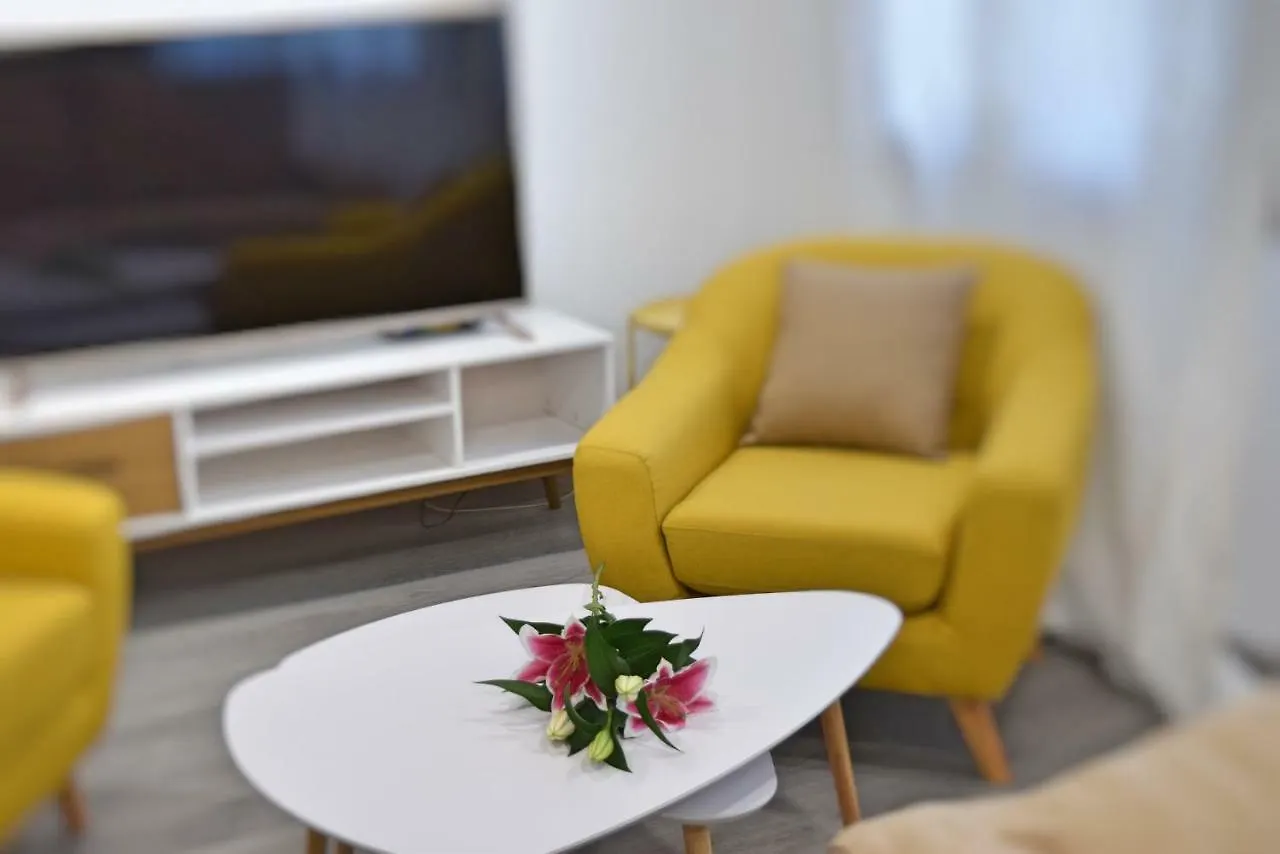 Daire Apartamento Soho Solo Familias Málaga